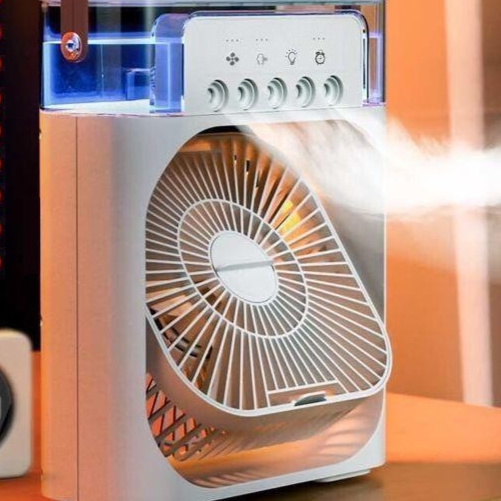 Portable USB Desktop Fan with Humidifier